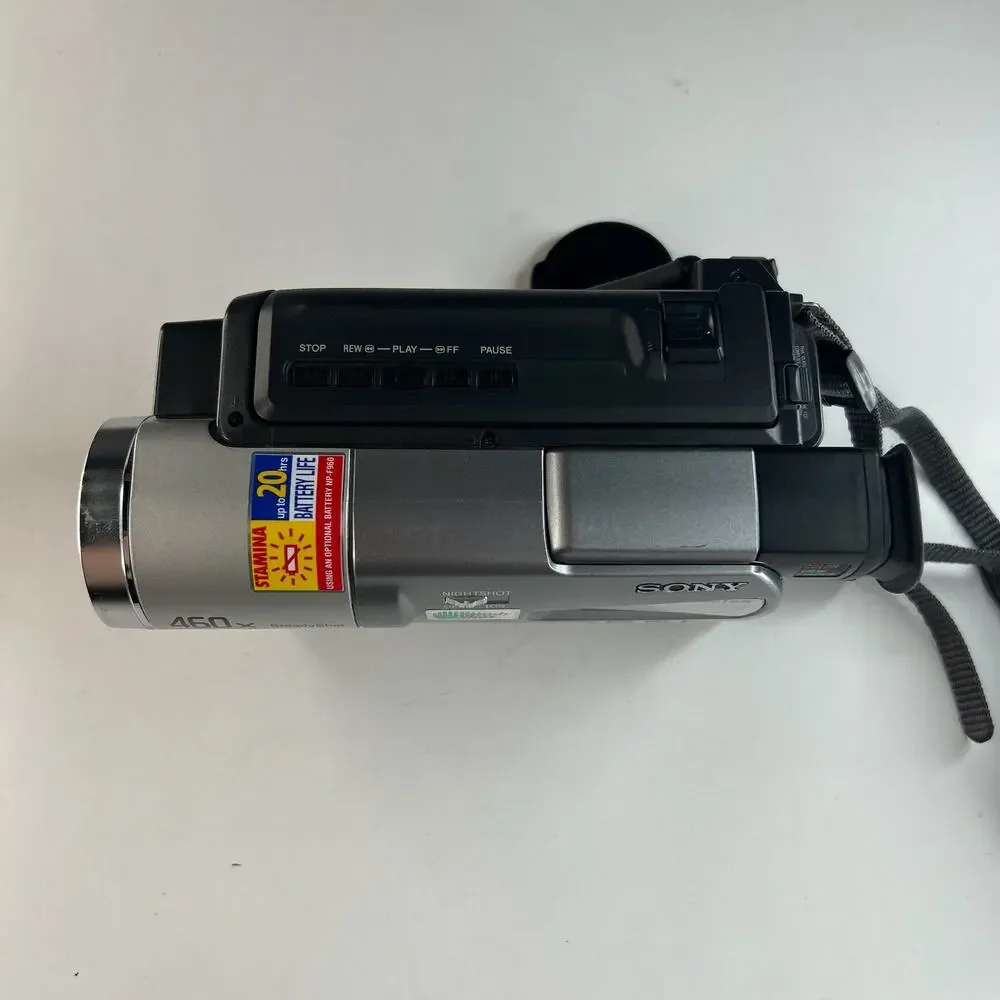 Sony Handycam CCD-TR818 Hi8 Camcorder w/Nightshot + USB Tested New Tape